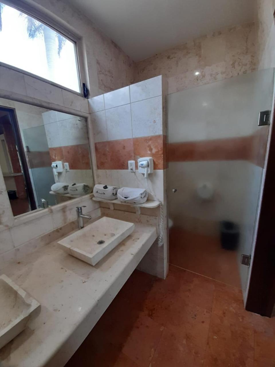 Hotel A'Ponte Merida Ngoại thất bức ảnh